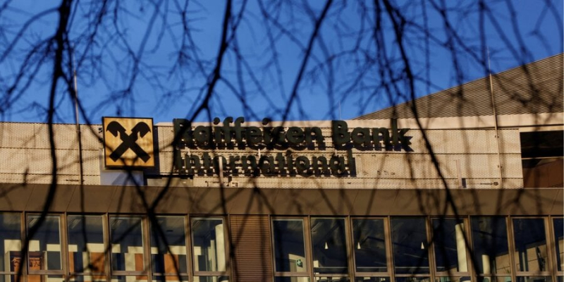 Raiffeisen заворушився. Останній європейський банк іде з Білорусі - ЗМІ